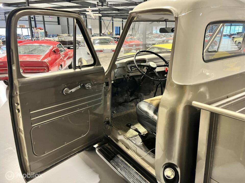 Immagine 27/40 di Ford F-100 (1955)