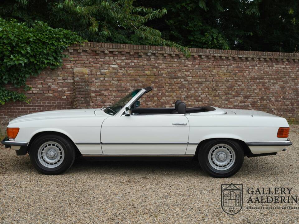 Image 9/50 of Mercedes-Benz 280 SL (1981)