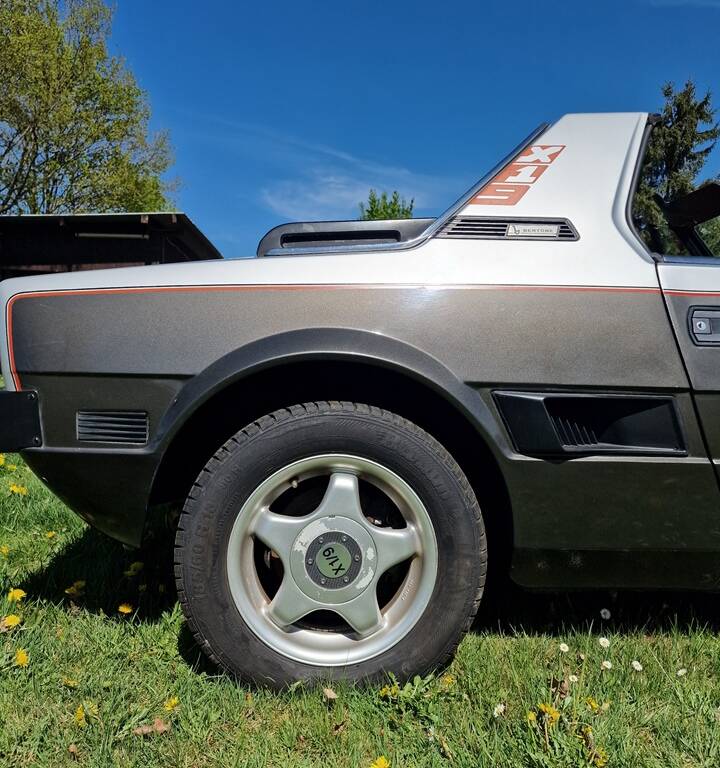 Image 37/95 of FIAT X 1&#x2F;9 (1985)