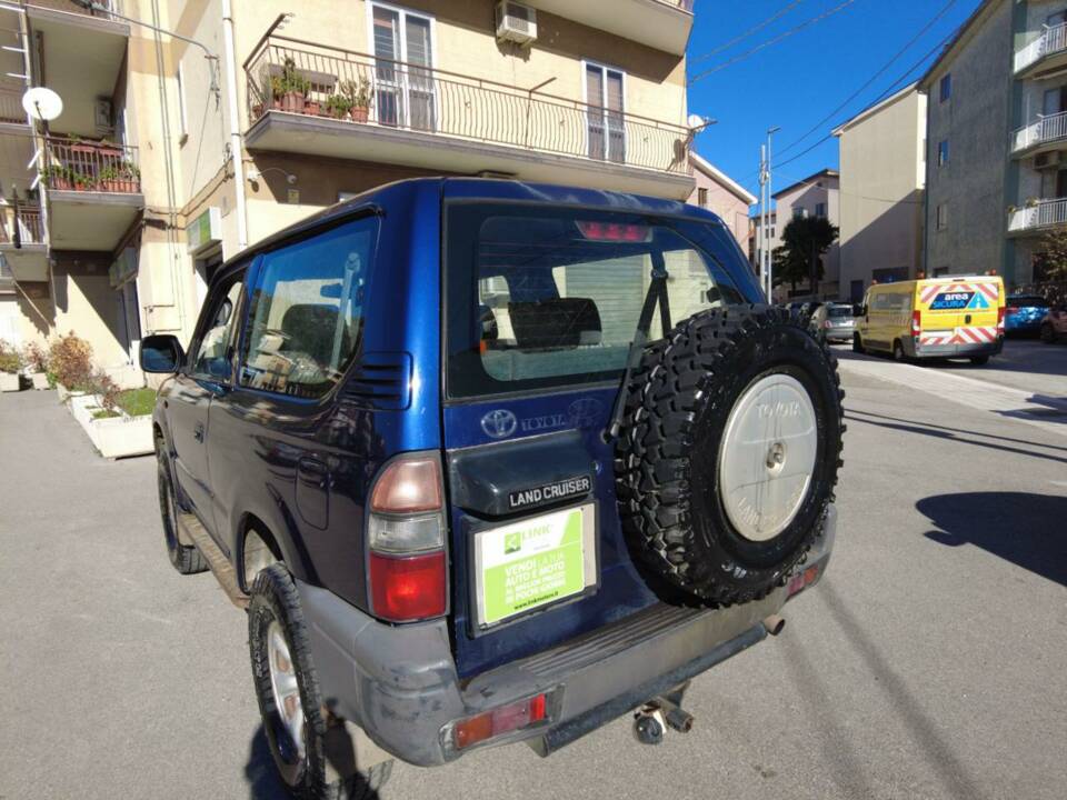 Bild 4/14 von Toyota Land Cruiser 90 3.0 TD (2000)