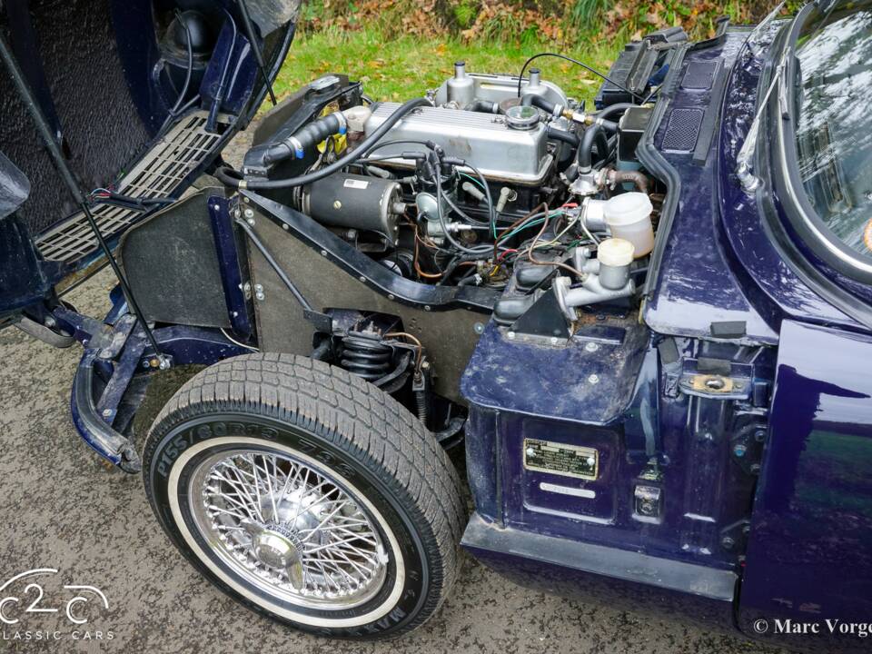 Image 20/60 of Triumph Spitfire Mk III (1970)