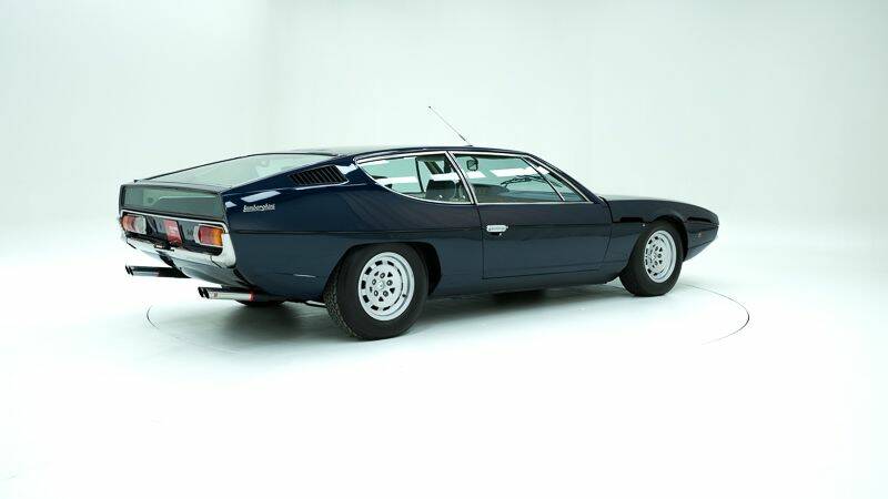 Image 2/15 of Lamborghini Espada (1972)