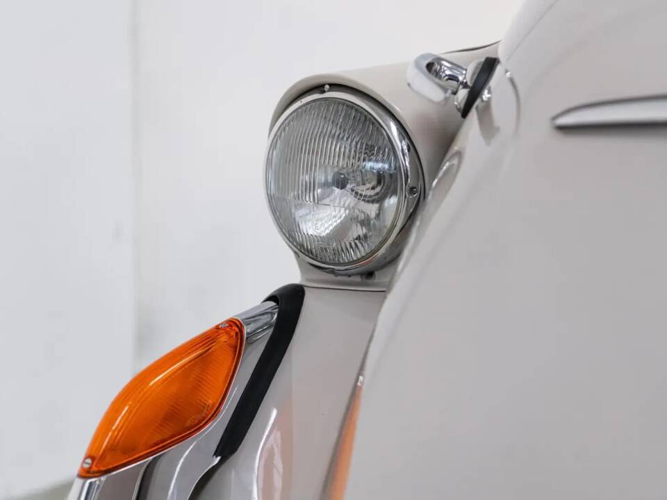 Image 28/34 de BMW 600 (1959)