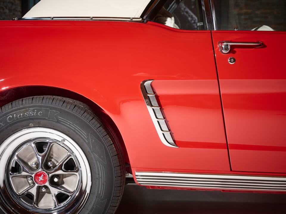 Afbeelding 13/40 van Ford Mustang 289 (1965)