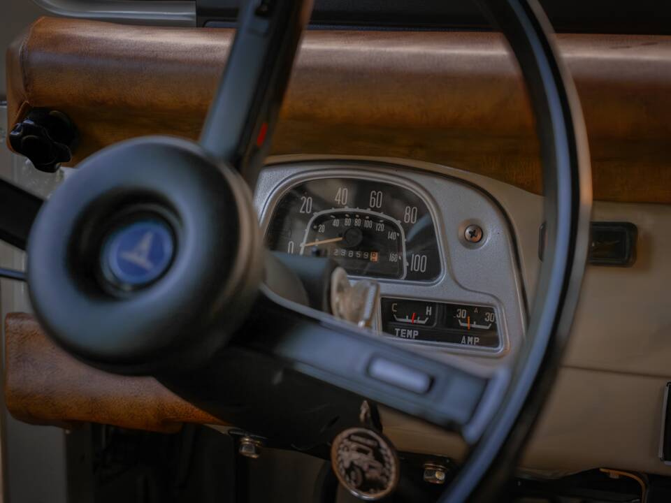 Imagen 19/25 de Toyota Land Cruiser FJ 40 (1973)
