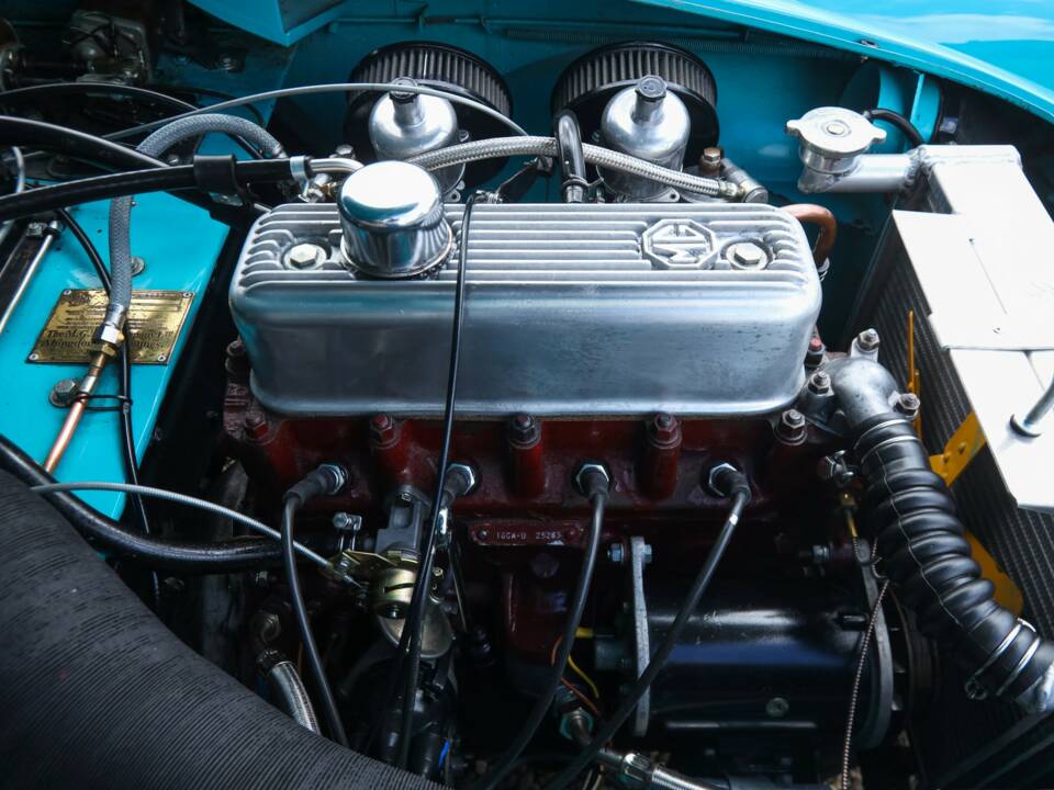 Image 26/50 of MG MGA 1600 (1958)