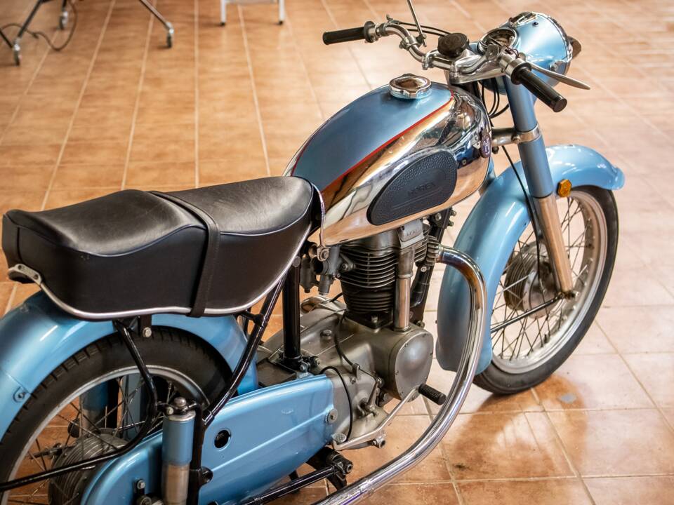 Bild 11/12 von Horex Regina 400 (1900)