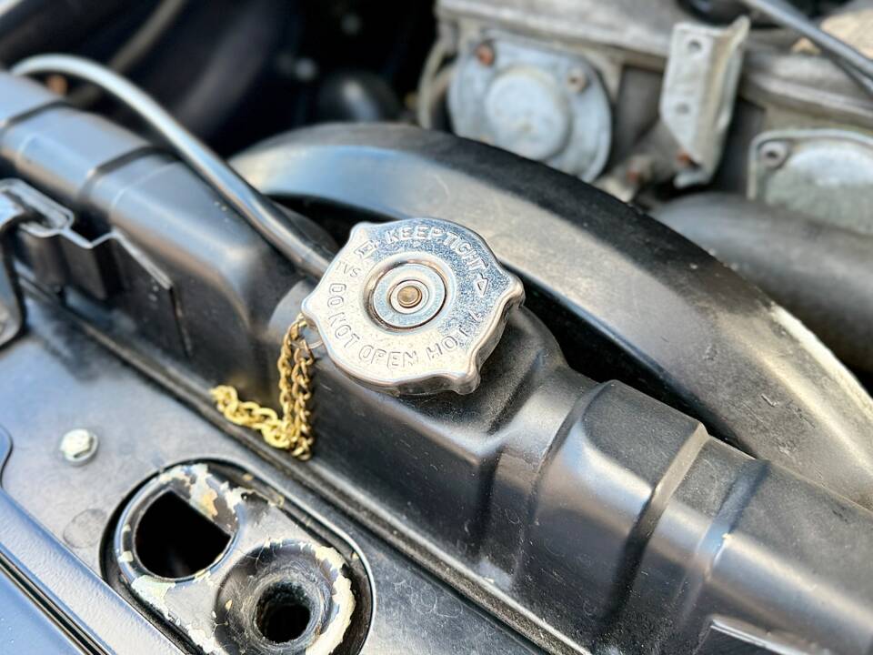 Immagine 21/26 di Mercedes-Benz 280 GE (kurz) (1988)