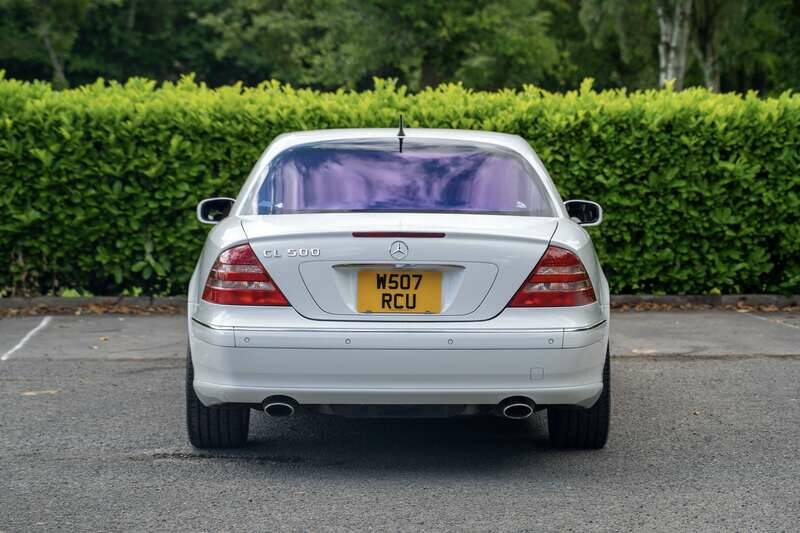 Bild 11/41 von Mercedes-Benz CL 500 (2000)