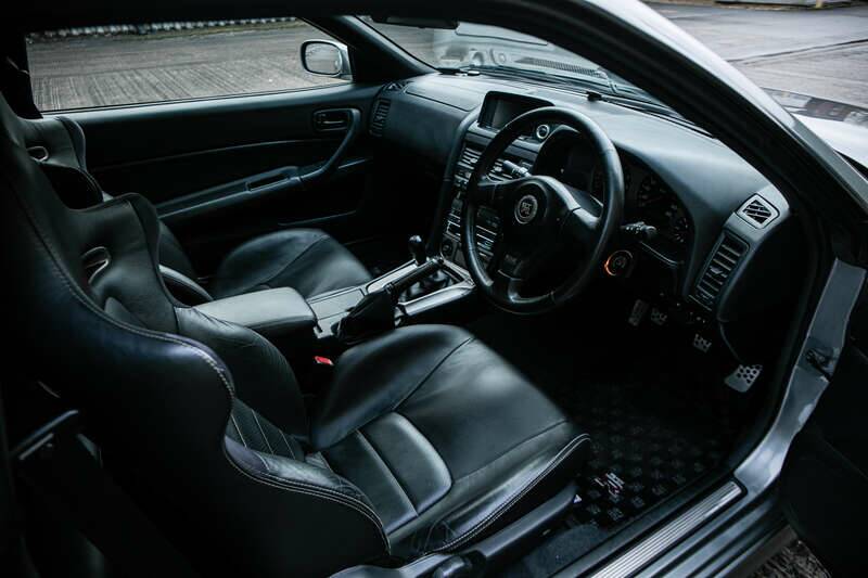 Image 24/49 of Nissan Skyline GT-R (2002)