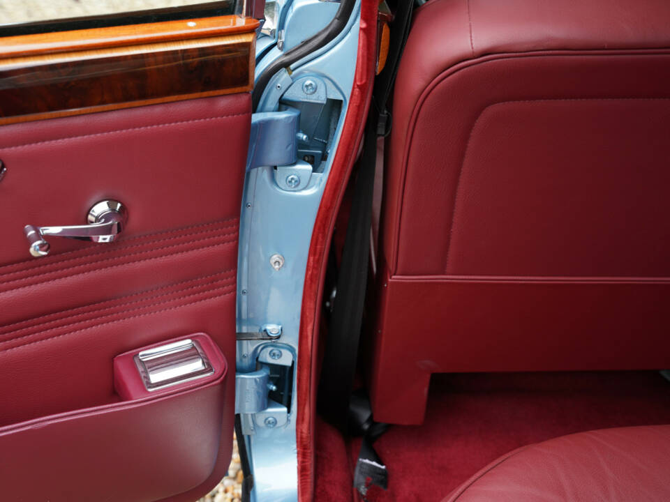 Immagine 40/50 di Jaguar S-Type 3.8 (1965)