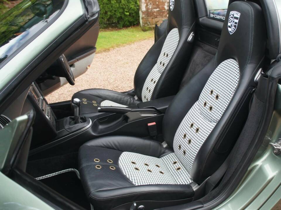 Image 65/99 of Porsche Boxster S (2005)