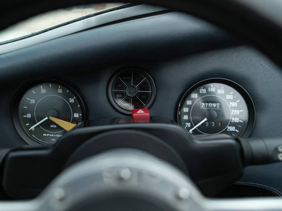 Image 48/50 of AC Cobra Mk IV (1987)