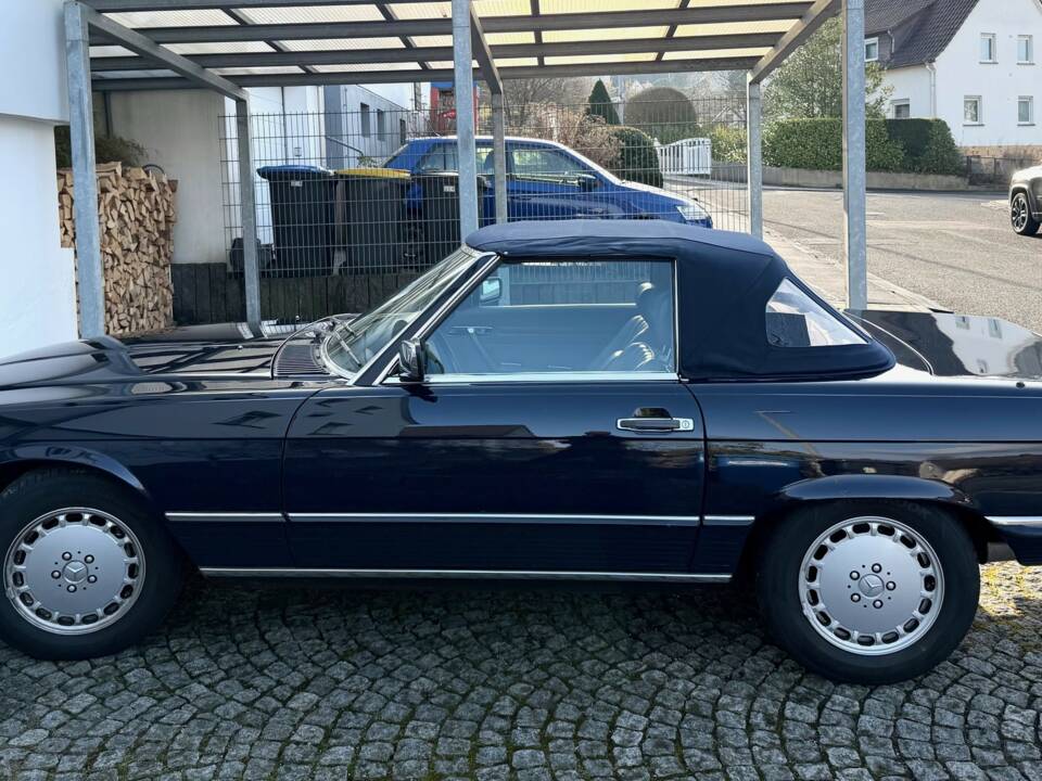 Image 5/20 de Mercedes-Benz 300 SL (1988)