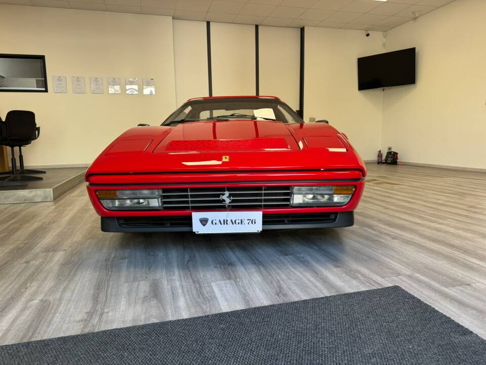 Image 4/59 of Ferrari 328 GTS (1988)