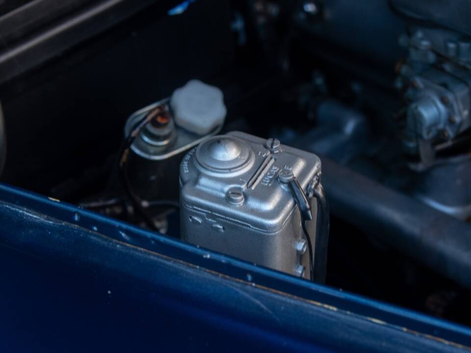 Bild 22/50 von Jaguar Mk II 2.4 (1964)