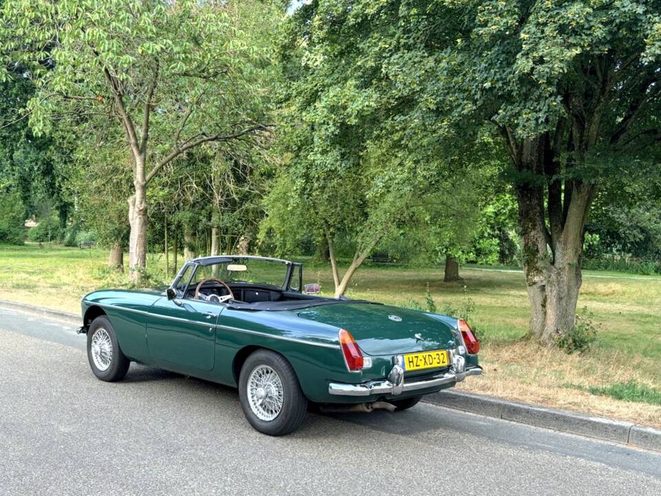 Afbeelding 15/22 van MG MGB (1976)