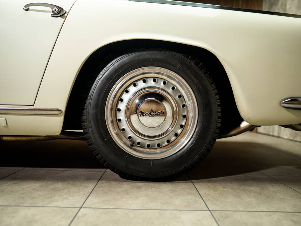 Bild 73/99 von Maserati 3500 GT Touring (1959)