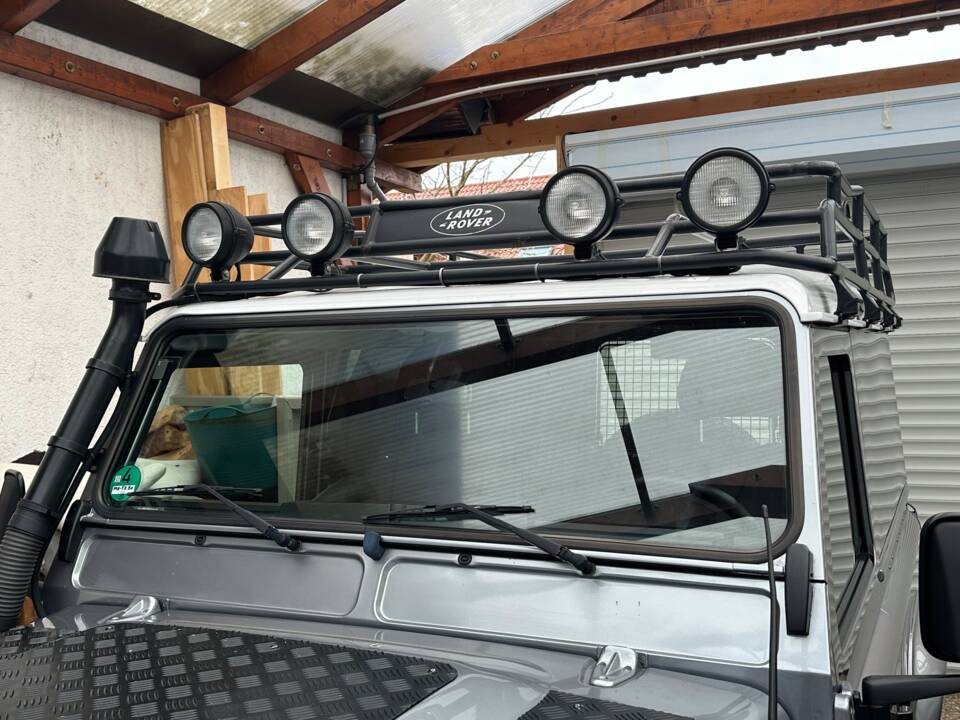 Bild 2/11 von Land Rover Defender 90 (2013)