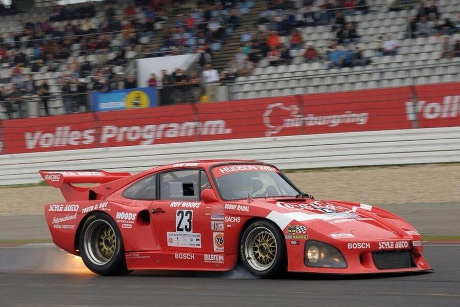 Image 14/21 of Porsche 935 K3 Kremer Racing (1979)