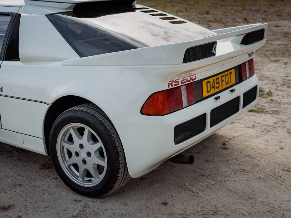 Image 34/50 of Ford Sierra RS Cosworth (1987)