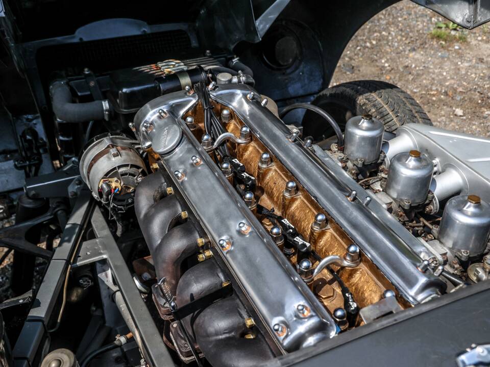 Bild 30/44 von Jaguar E-Type 4.2 (1964)