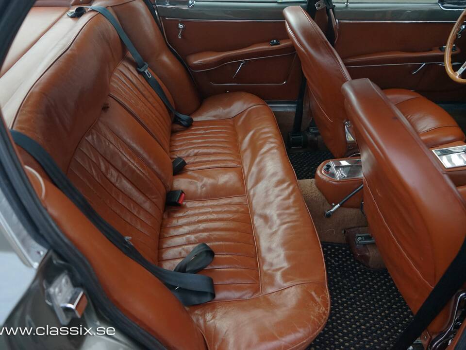 Image 6/21 of Maserati Quattroporte 4200 (1965)
