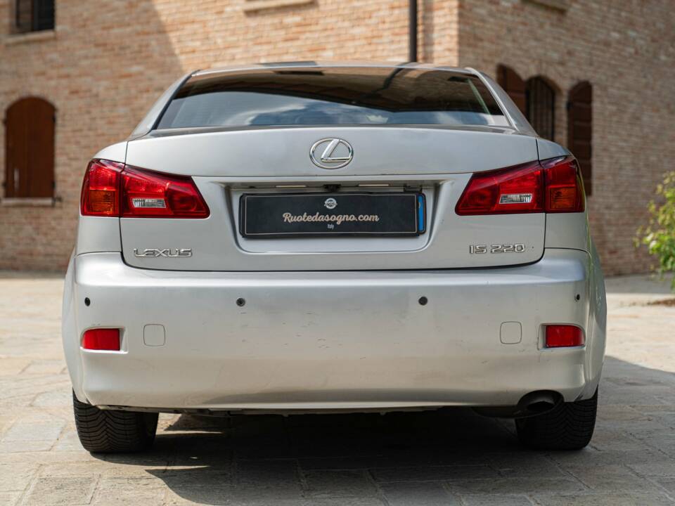 Afbeelding 8/50 van Lexus IS 220d (2006)