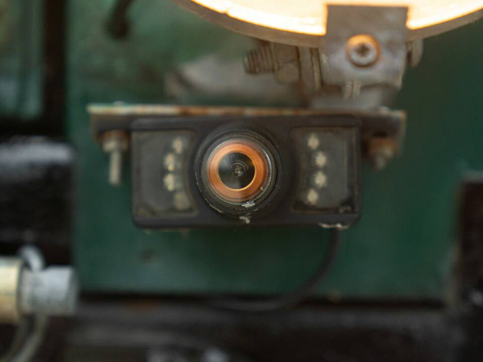 Bild 24/50 von Land Rover 88 (1978)