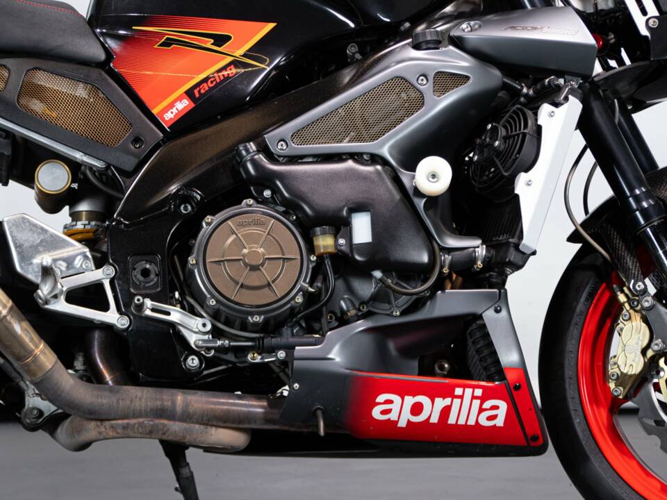 Bild 22/50 von Aprilia DUMMY (2005)