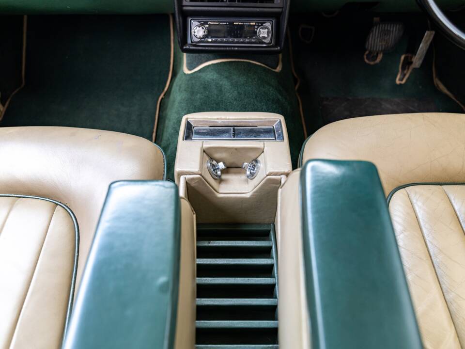 Bild 20/20 von Bentley T 2 (1978)