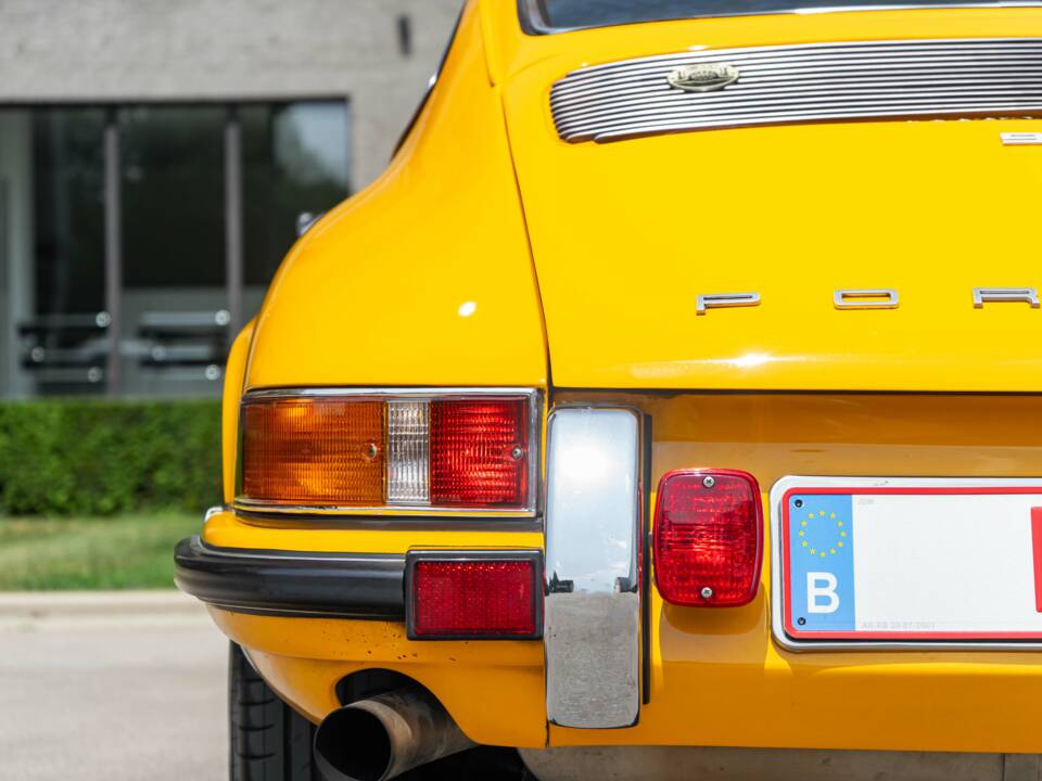 Bild 12/29 von Porsche 911 2.4 E &quot;Ölklappe&quot; (1972)