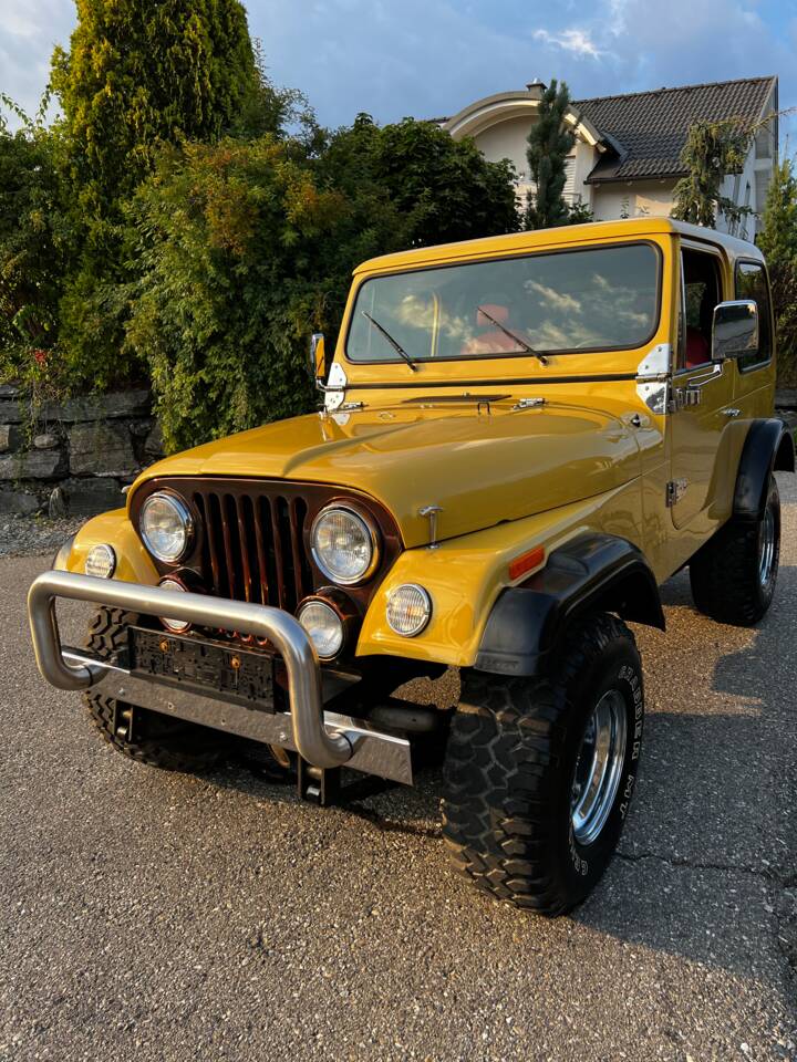Image 5/88 de Jeep CJ-7 2.4L Diesel (1980)