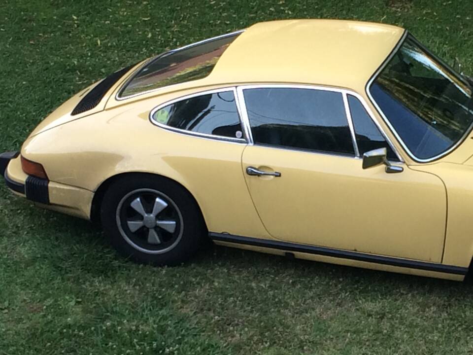 Image 67/77 de Porsche 911 2.7 S (1974)