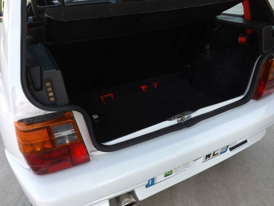 Image 26/50 of FIAT Uno Turbo i.e. Racing (1991)