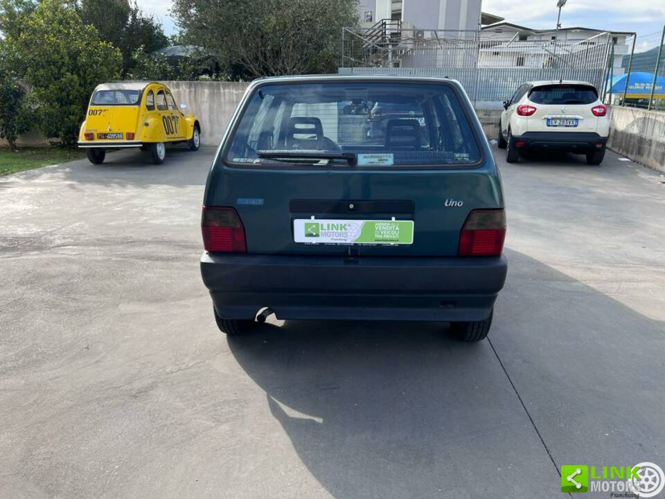 Bild 7/10 von FIAT Uno 1.0 Fire (1993)