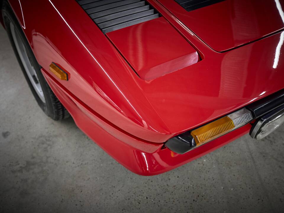 Afbeelding 59/100 van Ferrari 208 GTB Turbo (1982)