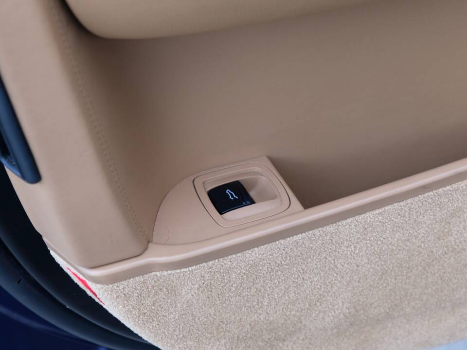 Immagine 55/70 di Porsche Cayenne S (2007)