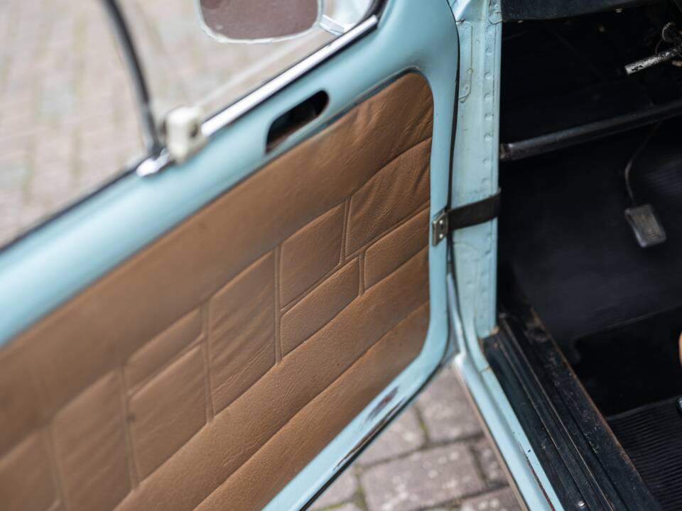 Bild 24/52 von Renault R 4 (1974)
