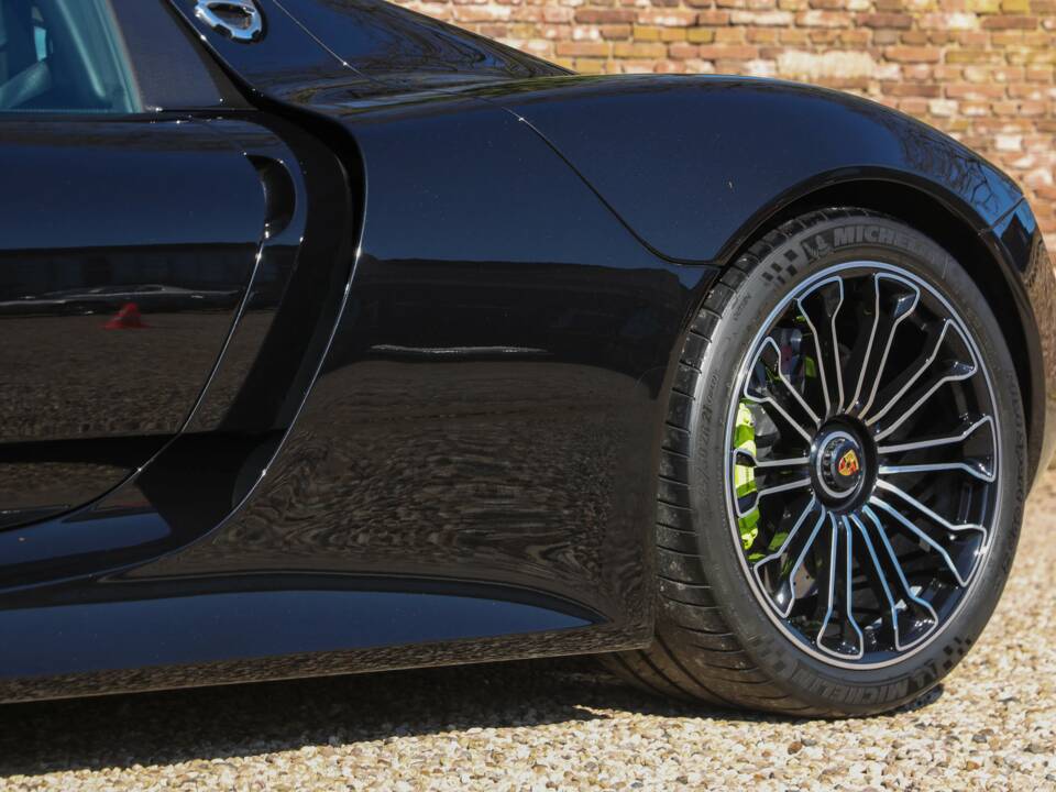 Afbeelding 40/50 van Porsche 918 Spyder (2015)