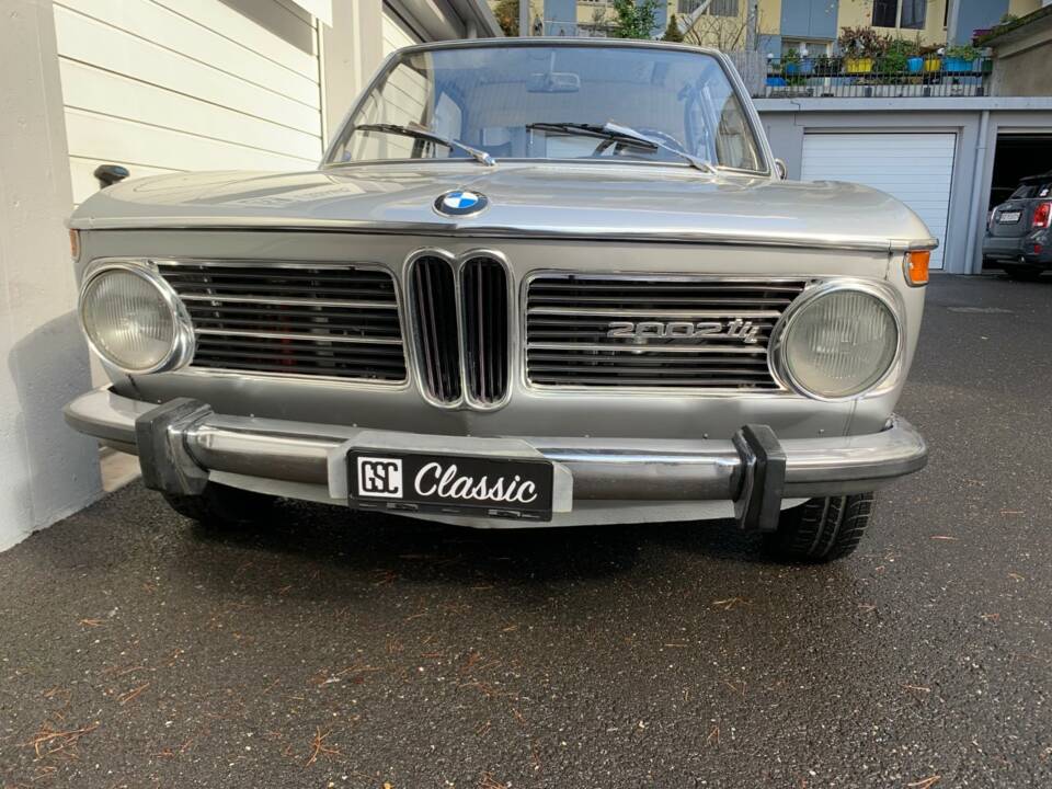 Imagen 4/26 de BMW Touring 2000 tii (1972)