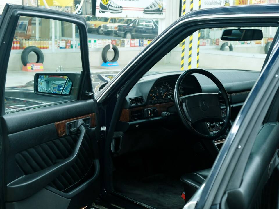 Bild 39/50 von Mercedes-Benz 500 SEL (1990)
