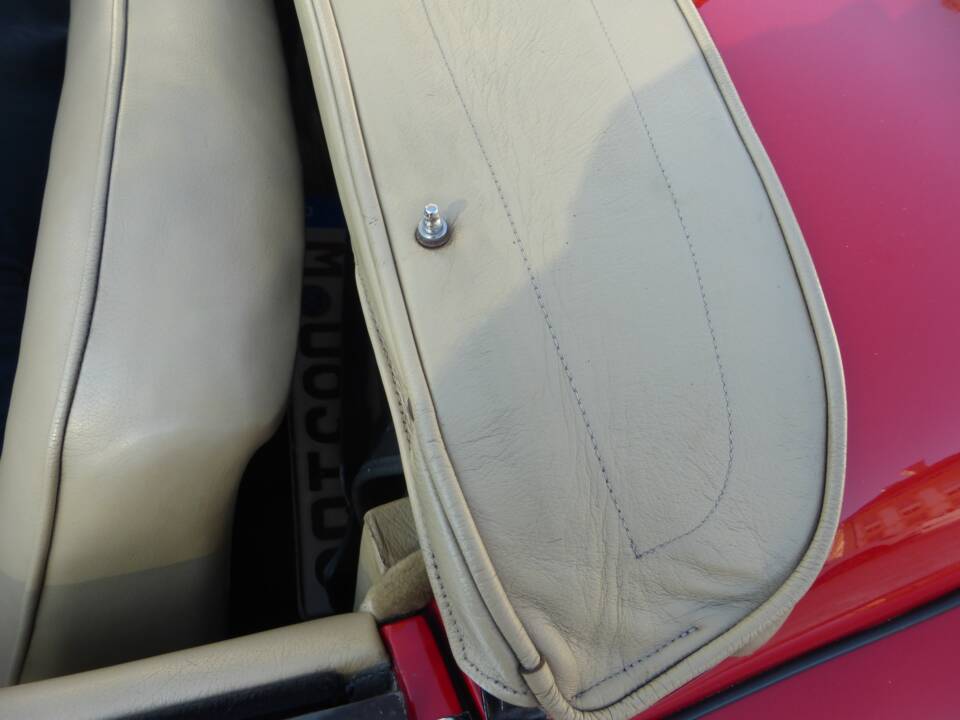 Image 56/174 of Jaguar XK 150 3.4 S OTS (1958)