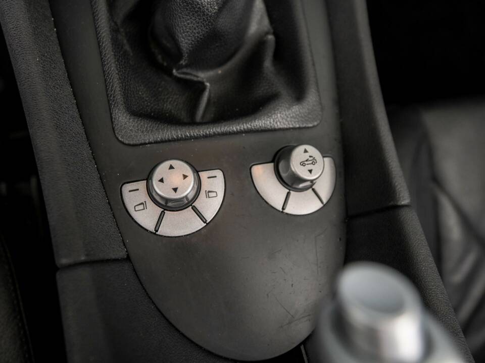 Image 38/50 of Mercedes-Benz SLK 200 Kompressor (2004)
