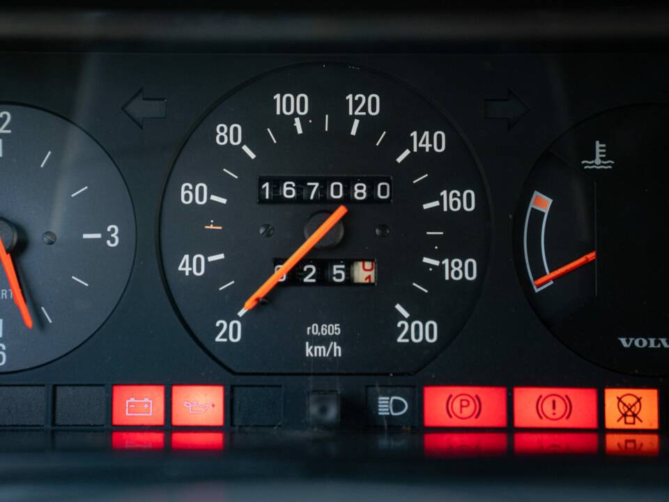 Bild 47/50 von Volvo 240 Diesel (1984)