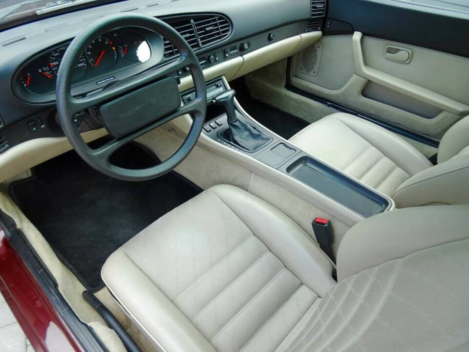 Bild 6/21 von Porsche 944 (1987)