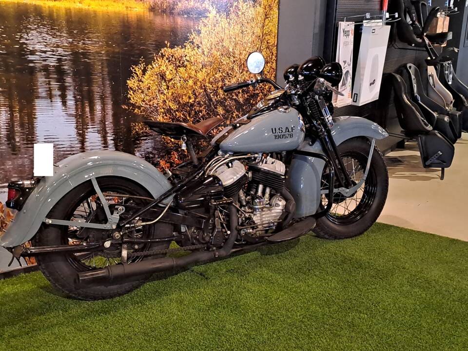 Image 8/8 of Harley-Davidson WLA (1942)