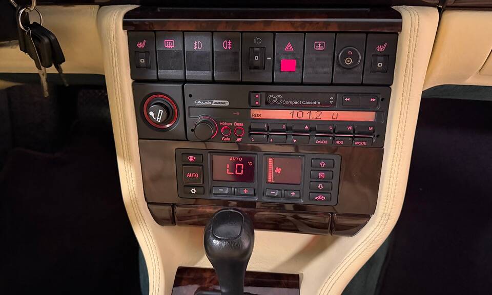 Bild 20/24 von Audi V8 4.2 (1993)