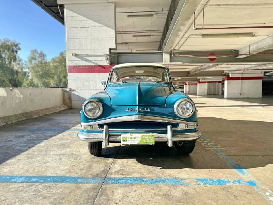 Bild 41/50 von SIMCA Aronde 1300 (1957)