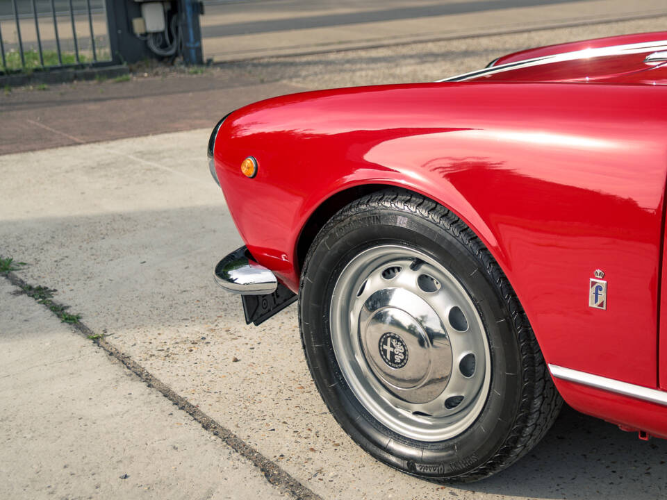 Immagine 26/50 di Alfa Romeo Giulietta Spider Veloce (1958)